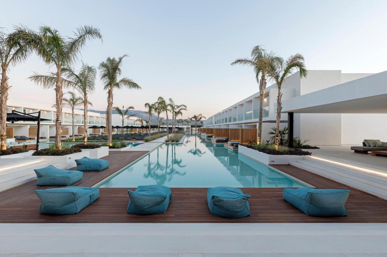 D' Andrea Lagoon All Suites - Adults Only مارماري المظهر الخارجي الصورة The hotel's pool