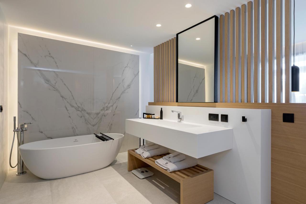 D' Andrea Lagoon All Suites - Adults Only مارماري المظهر الخارجي الصورة Bathroom