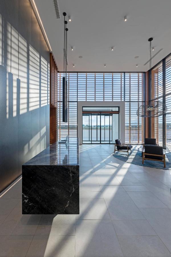 D' Andrea Lagoon All Suites - Adults Only مارماري المظهر الخارجي الصورة The interior of the airport